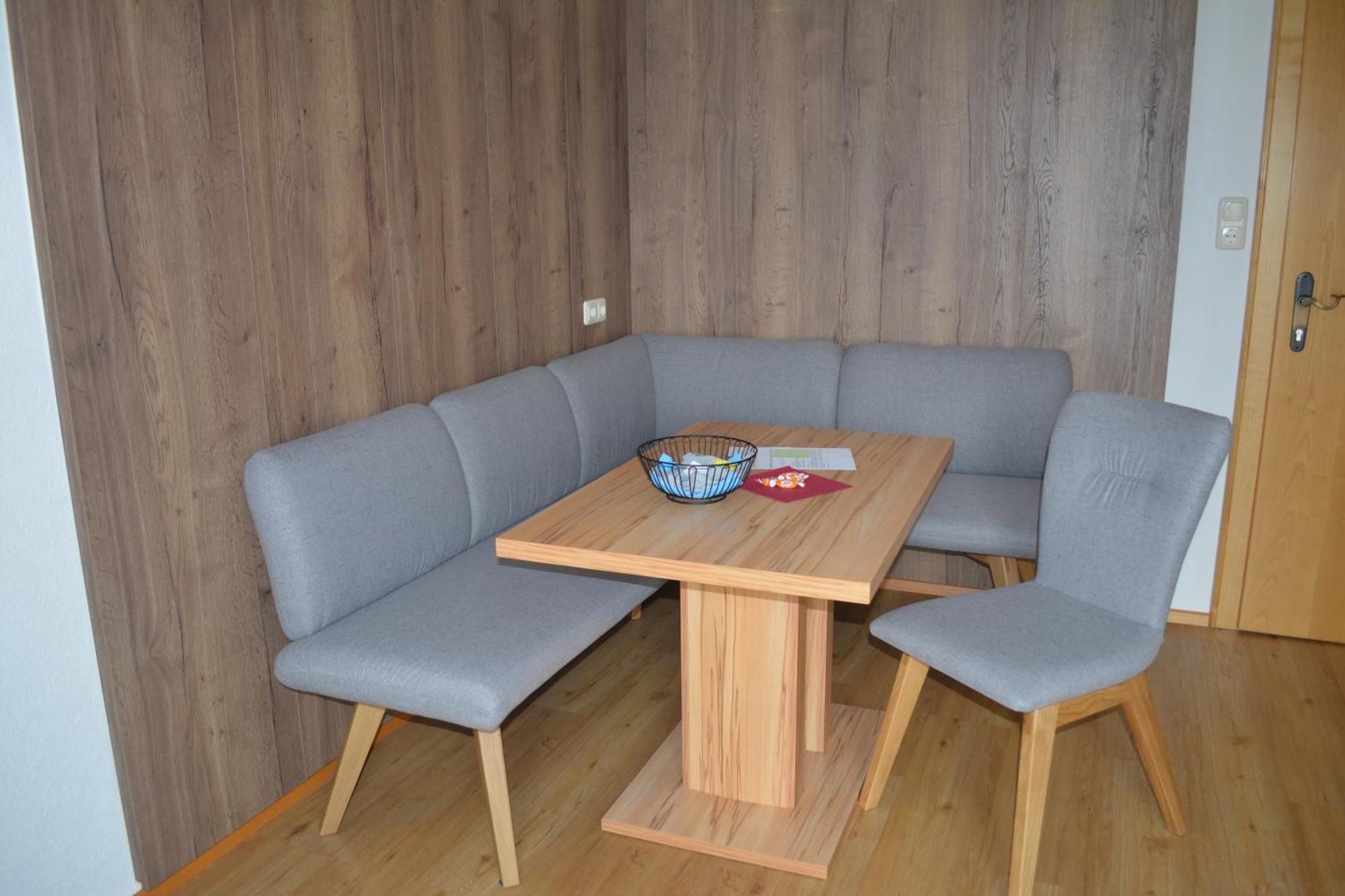 לאוגנג Gaestehaus Huber מראה חיצוני תמונה