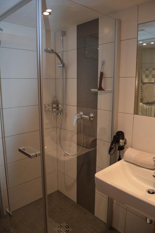לאוגנג Gaestehaus Huber מראה חיצוני תמונה